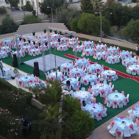 Century Park Hotel Amman Zewnętrze zdjęcie