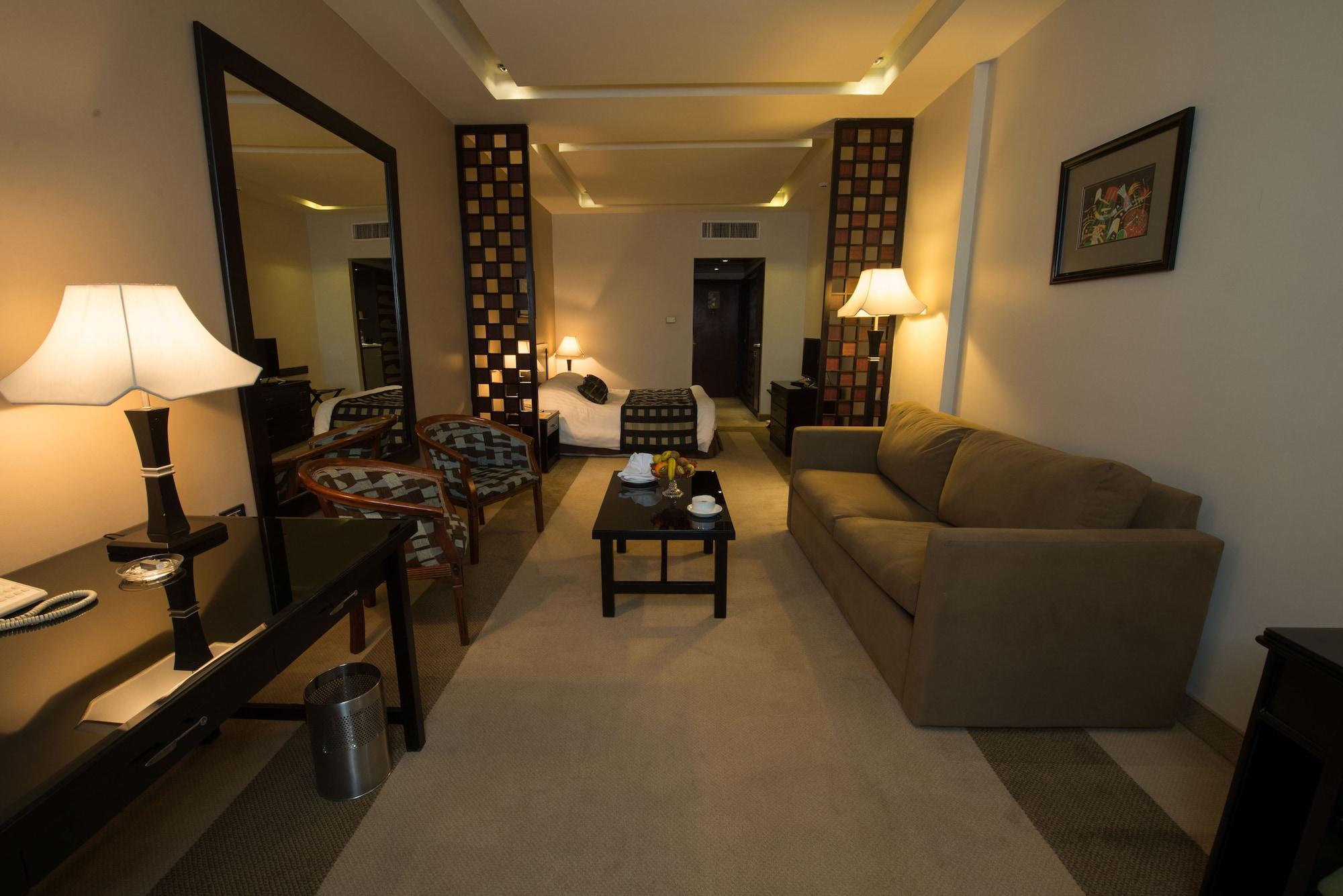 Century Park Hotel Amman Zewnętrze zdjęcie