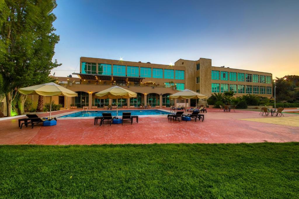 Century Park Hotel Amman Zewnętrze zdjęcie