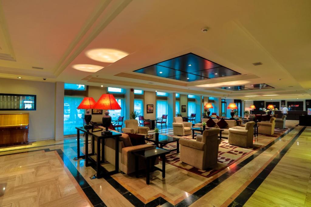 Century Park Hotel Amman Zewnętrze zdjęcie