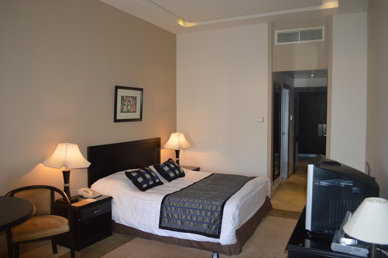 Century Park Hotel Amman Pokój zdjęcie
