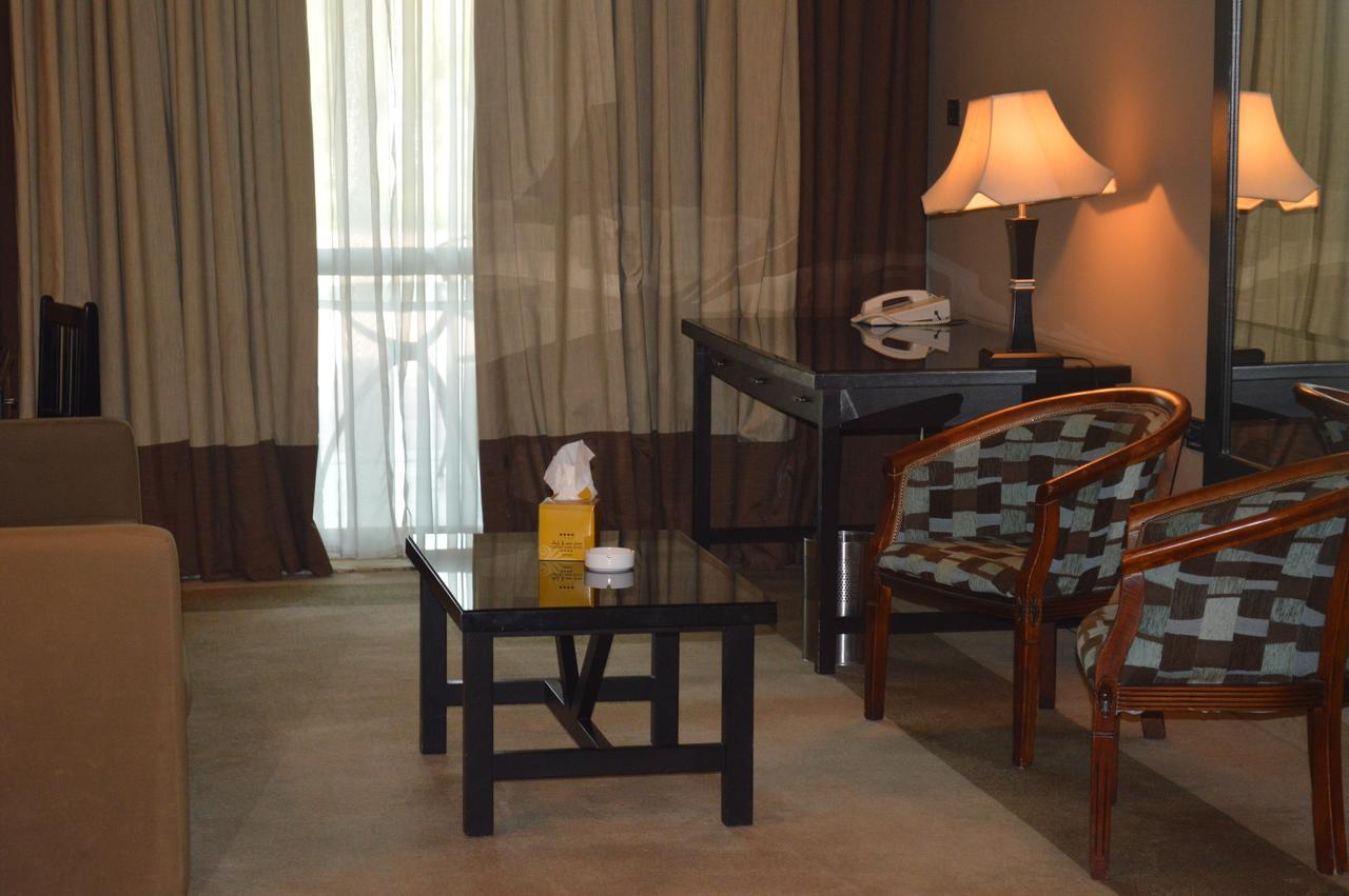 Century Park Hotel Amman Zewnętrze zdjęcie