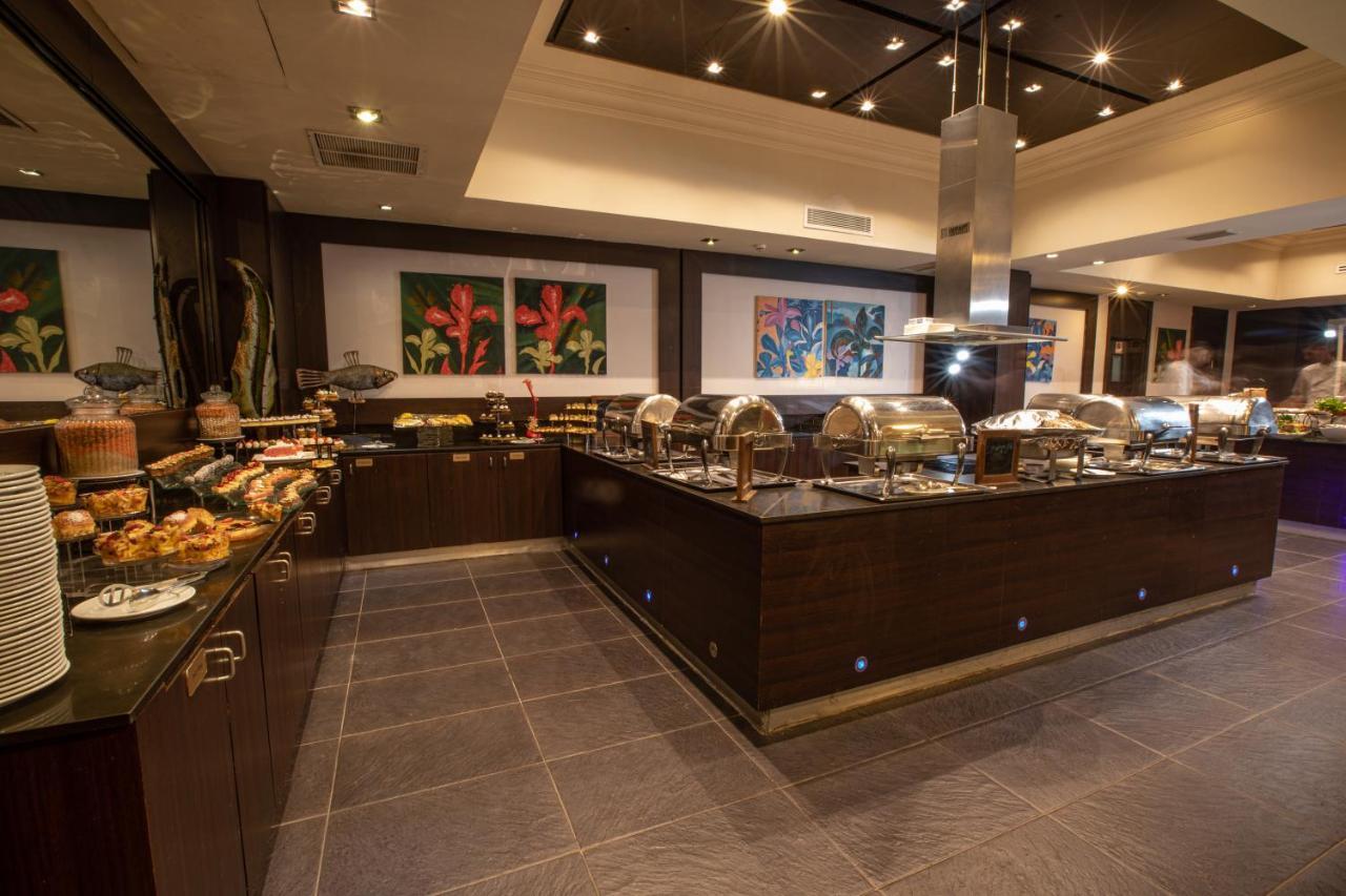 Century Park Hotel Amman Zewnętrze zdjęcie