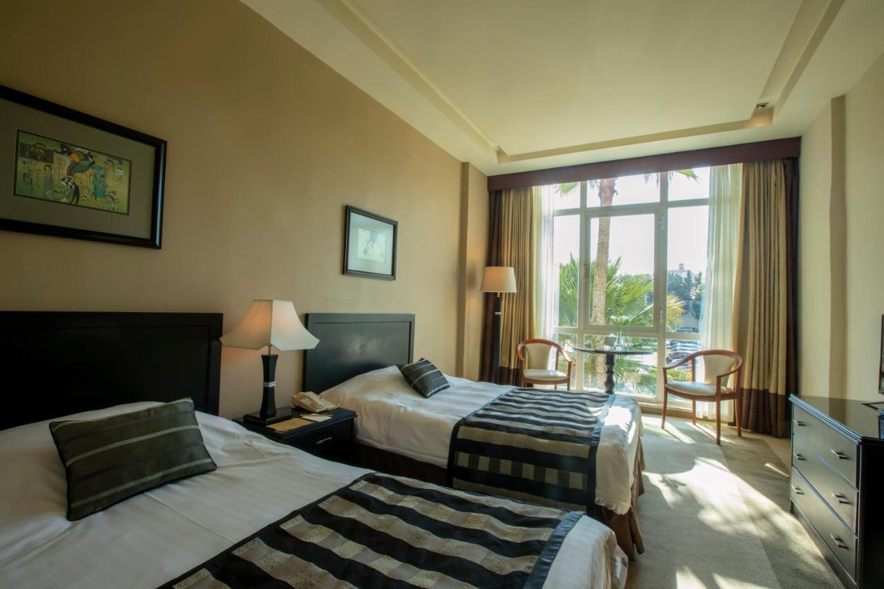Century Park Hotel Amman Zewnętrze zdjęcie